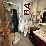Sur Agde, Avec Cour, Parking Et En Option Apartman Agde